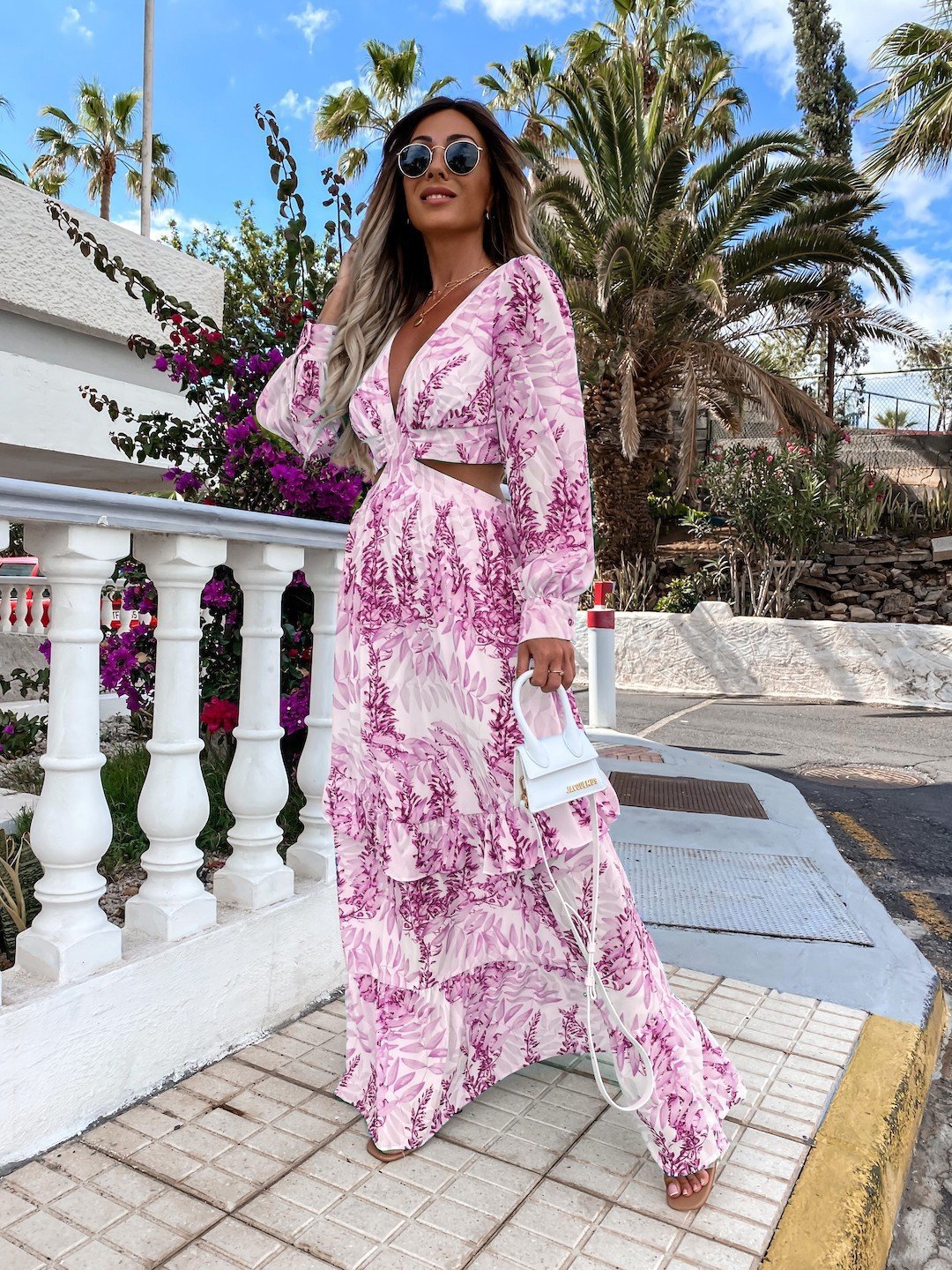 Solenya™ – Robe Longue à Motifs Feuillus & Col V