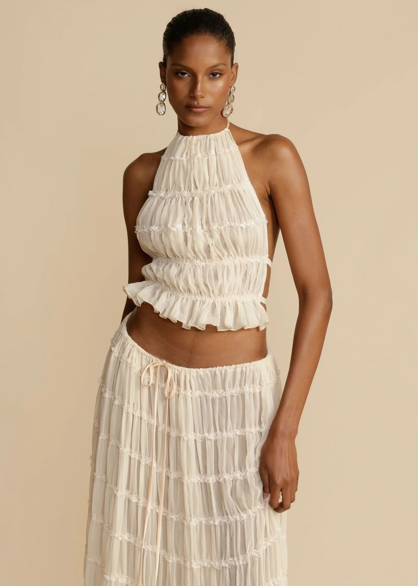 Ensemble Chic™ | Haut dos nu et jupe longue