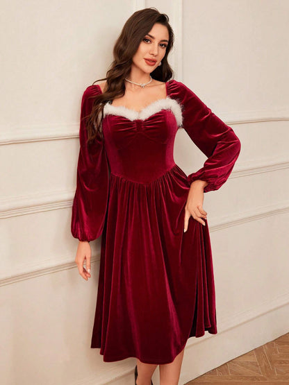 Robe Clara™ : L'Élégance de Noël
