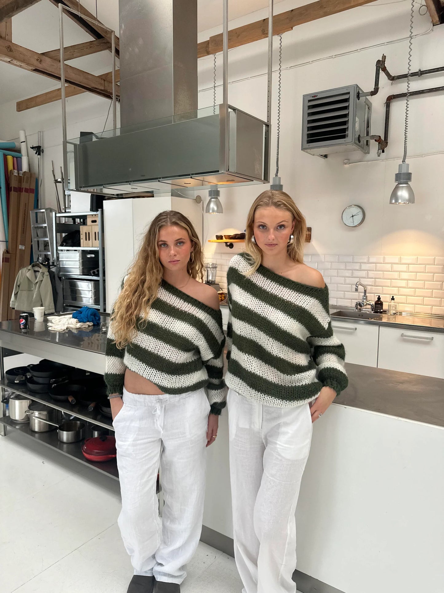 MARINNA™ | Pull Rayé Ample & Col Bateau