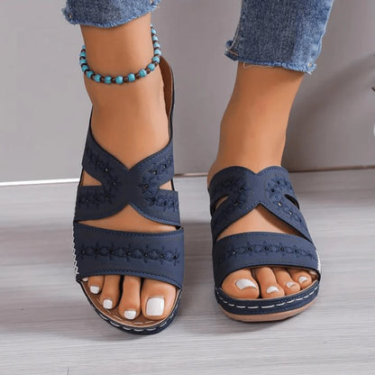 Carla™ | Sandales Compensées à Broderies Ajourées