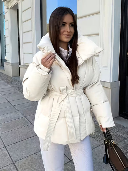 ASTRA™ | Doudoune Courte Matelassée & Ceinturée