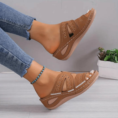 Carla™ | Sandales Compensées à Broderies Ajourées