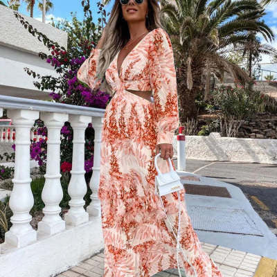 Solenya™ – Robe Longue à Motifs Feuillus & Col V