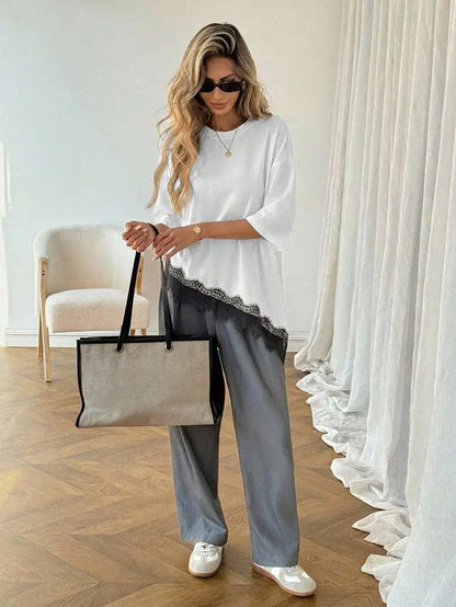 T-shirt Asymétrique Céline™ — Dentelle & Style Fluide