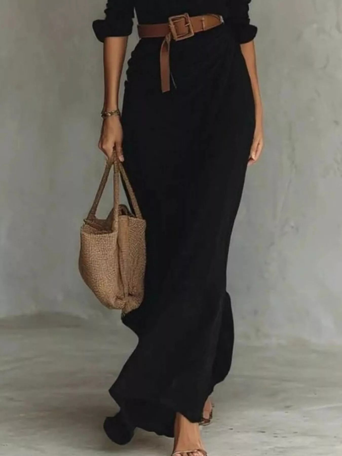 ELARA™ | Robe Longue Asymétrique & Ceinturée