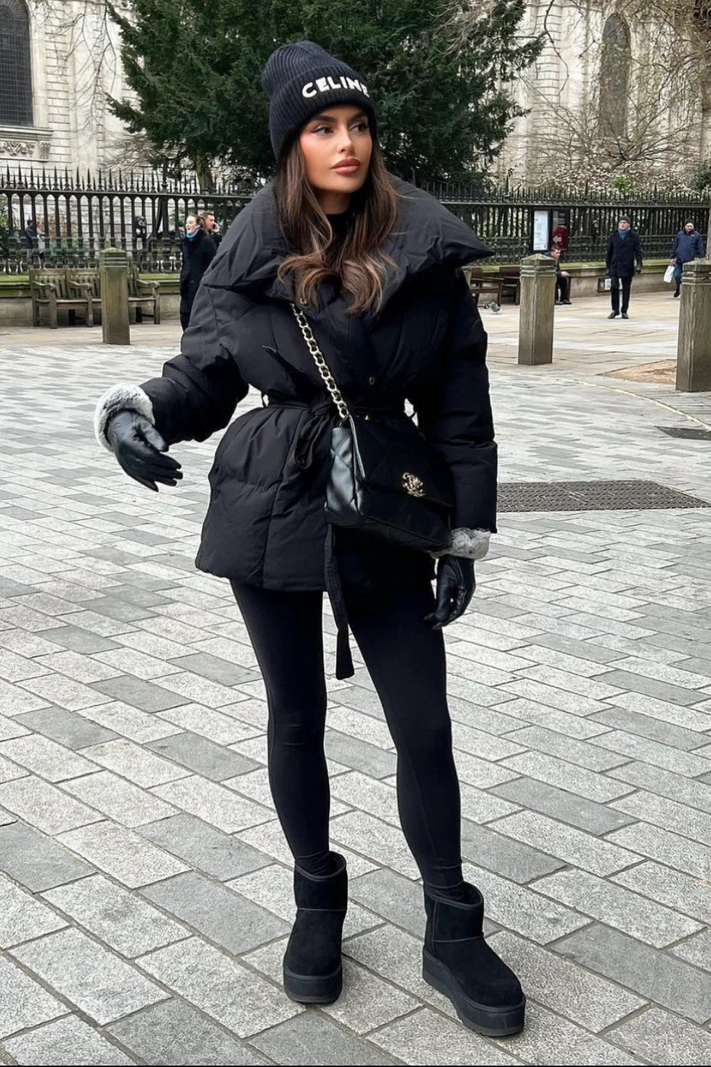 ASTRA™ | Doudoune Courte Matelassée & Ceinturée