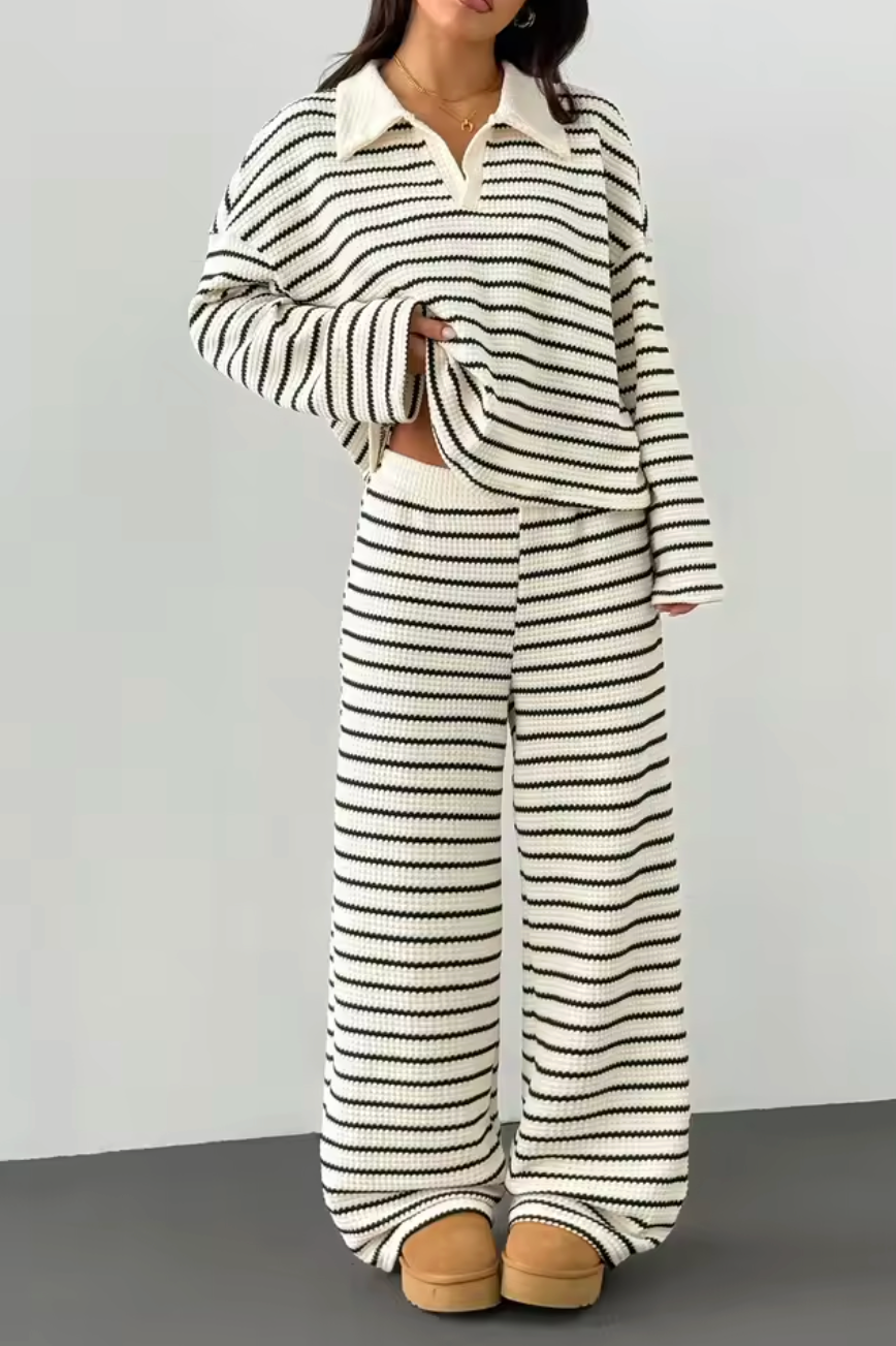 Ensemble Novéa™ — Top Rayé & Pantalon Fluide