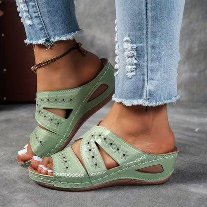 Carla™ | Sandales Compensées à Broderies Ajourées