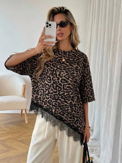T-shirt Asymétrique Céline™ — Dentelle & Style Fluide