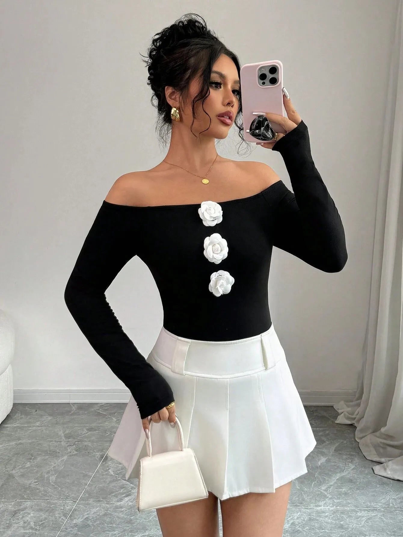Floralia™ – Top 3D Floral Off‑Shoulder à Manches Longues
