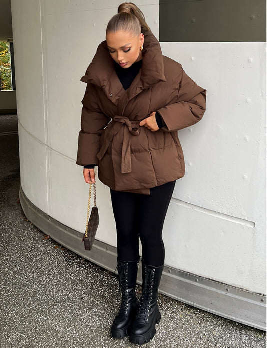 ASTRA™ | Doudoune Courte Matelassée & Ceinturée